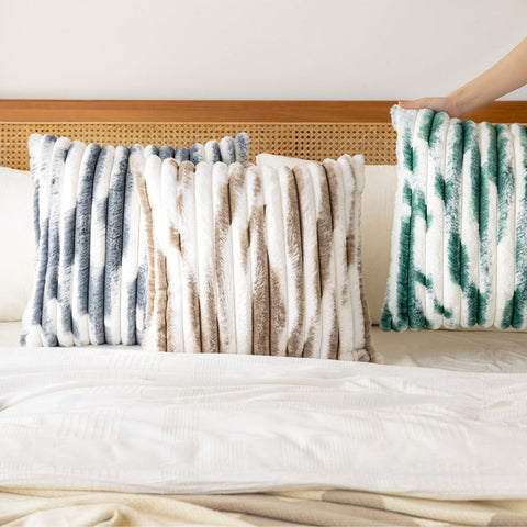 Gradient Color Faux Fur Striped Throw Pillow Cover