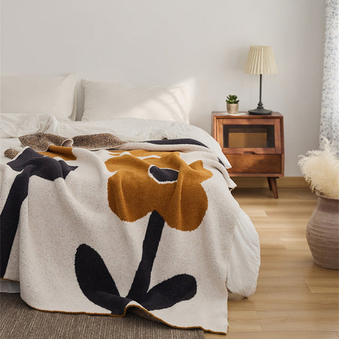 Soft Microfiber Floral Knitted Throw Blanket