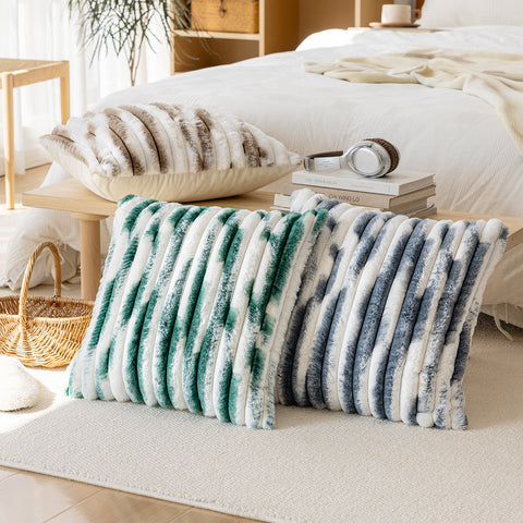 Gradient Color Faux Fur Striped Throw Pillow Cover